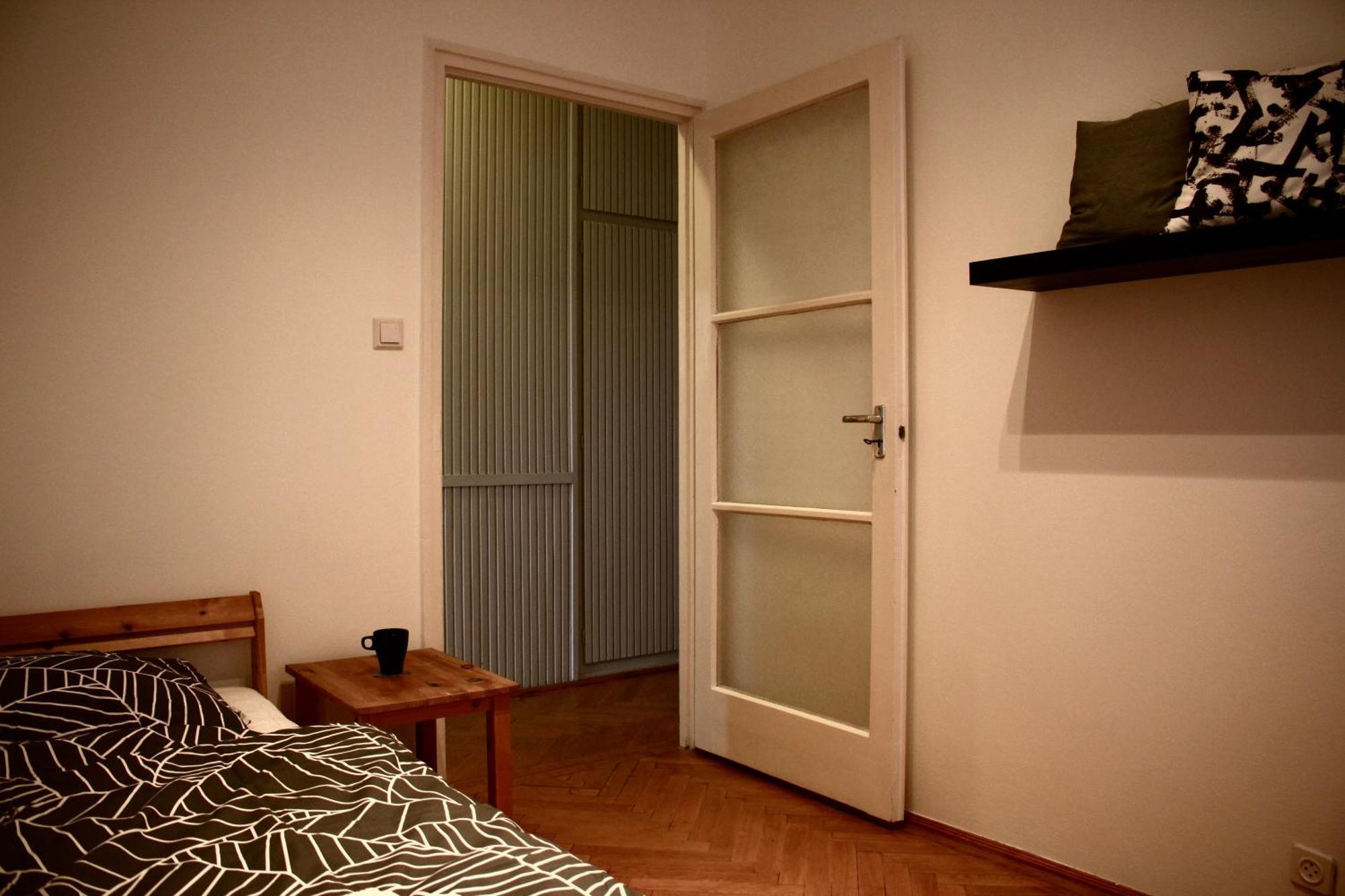Castle Stallion Apartment บูดาเปสต์ ภายนอก รูปภาพ
