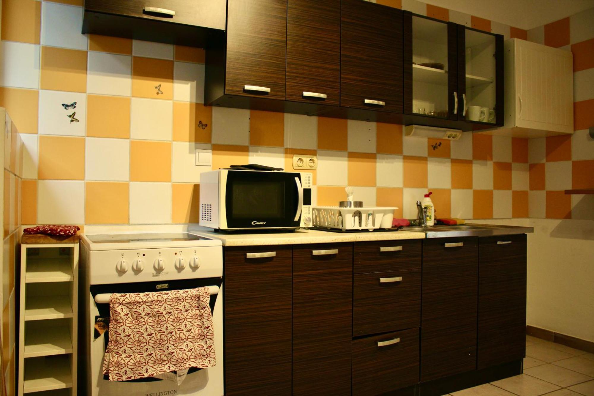 Castle Stallion Apartment บูดาเปสต์ ภายนอก รูปภาพ