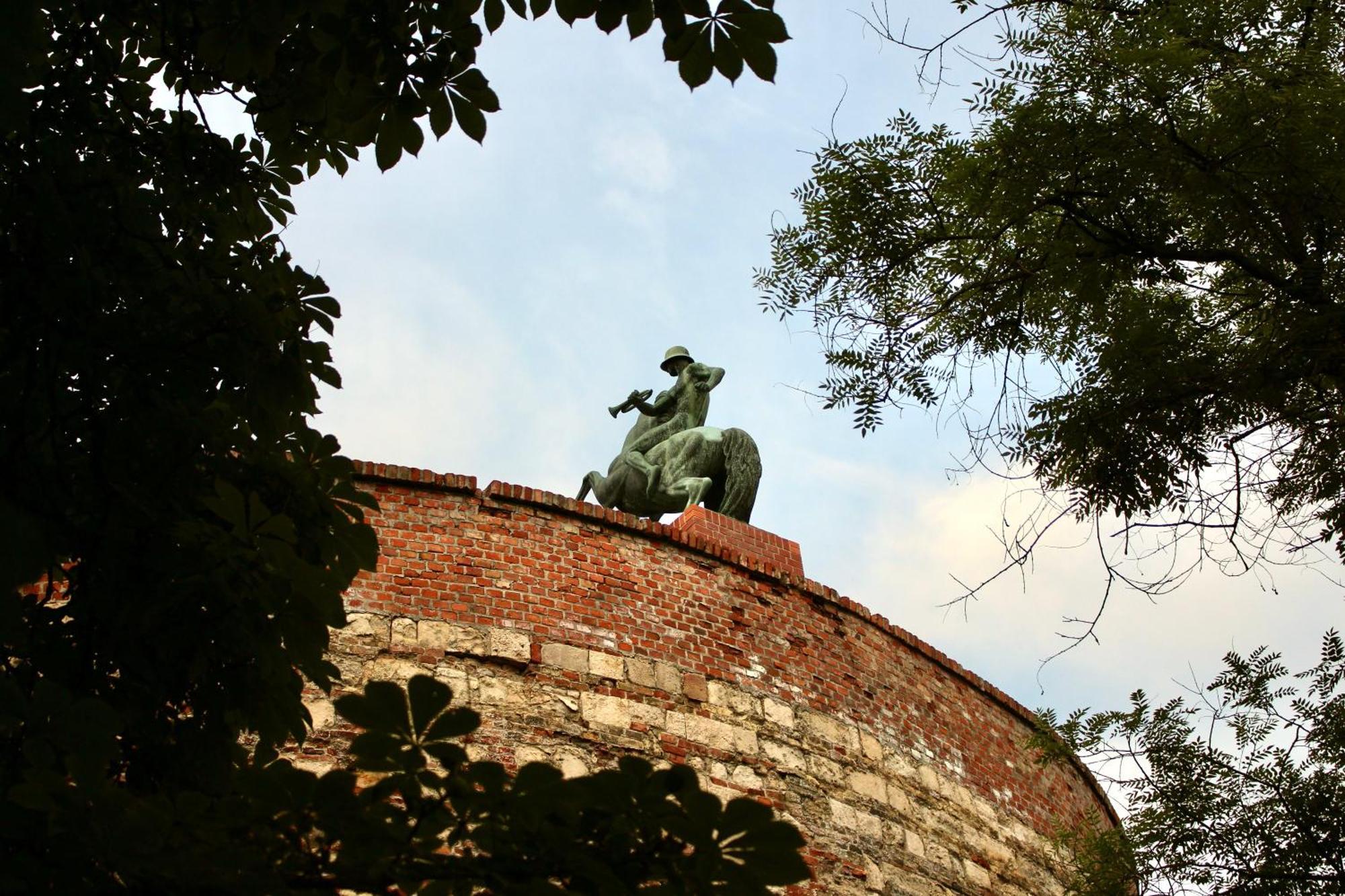 Castle Stallion Apartment บูดาเปสต์ ภายนอก รูปภาพ